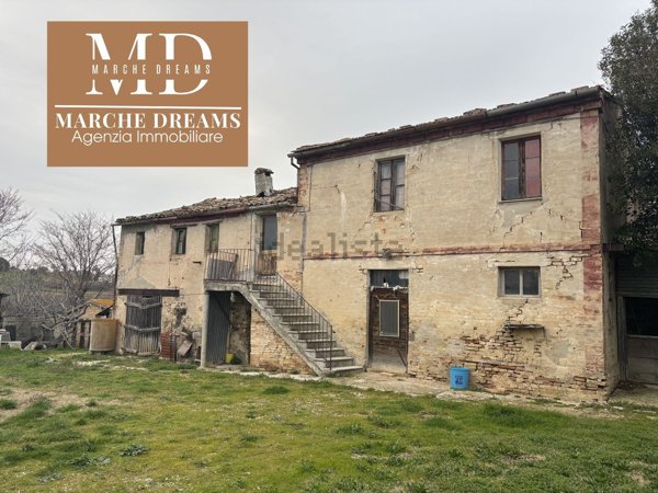 pentavano in vendita a Montefano