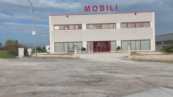 ufficio in vendita a Montefano