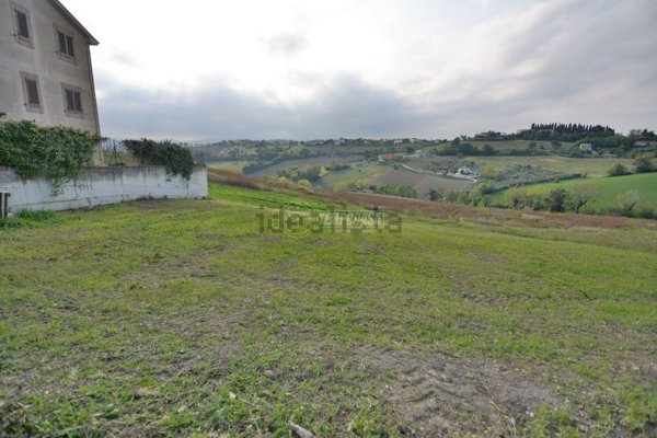 terreno edificabile in vendita a Montefano