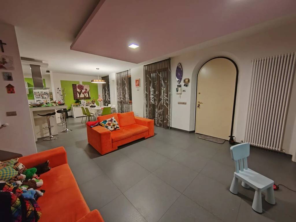 casa indipendente in vendita a Montefano