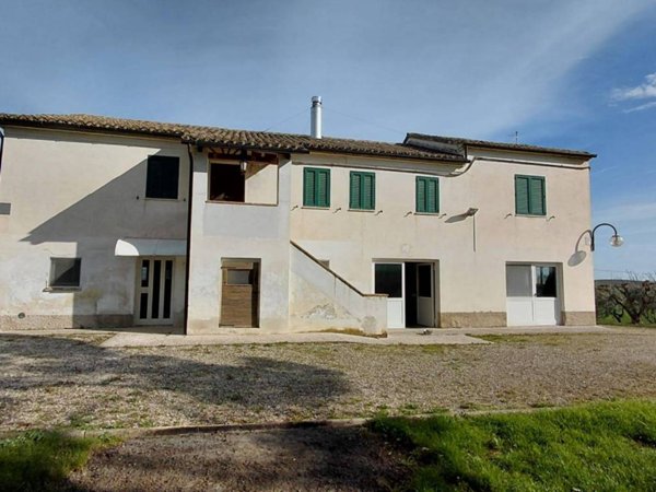 casa indipendente in vendita a Montefano