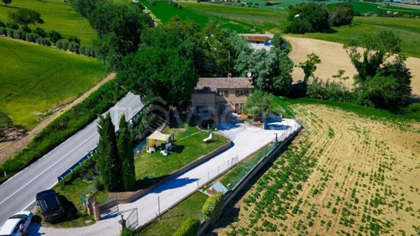 casa indipendente in vendita a Montefano in zona Osteria Nuova
