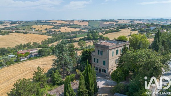 casa indipendente in vendita a Montefano in zona Montefanovecchio