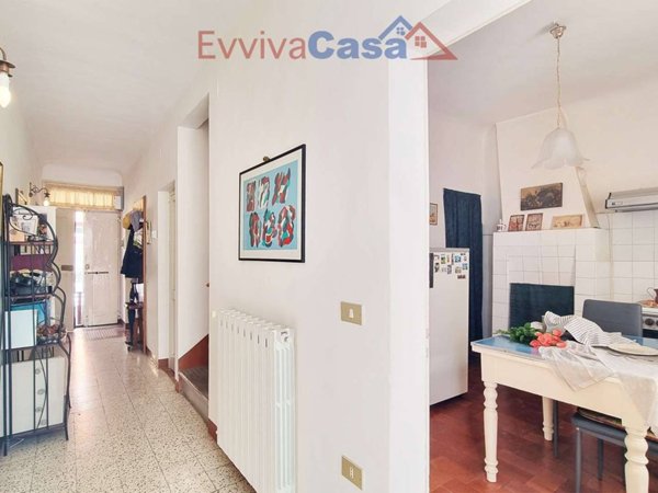 casa indipendente in vendita a Montefano in zona Montefanovecchio