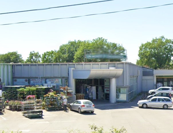 locale commerciale in vendita a Montelupone