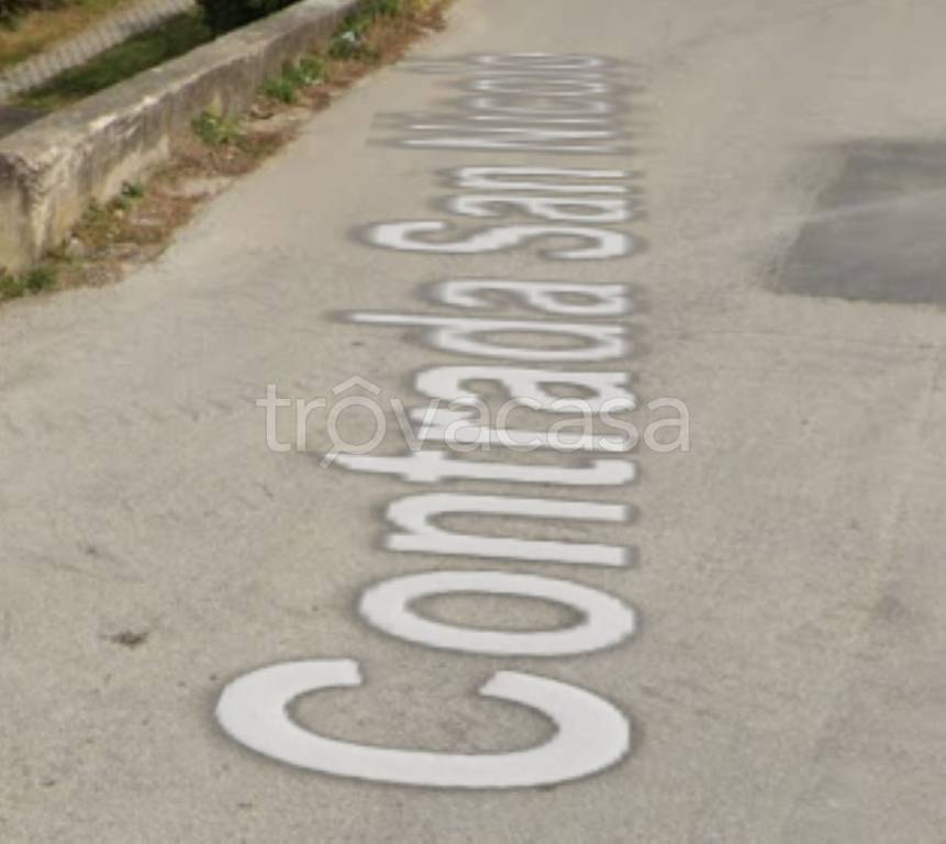 negozio in vendita a Montelupone