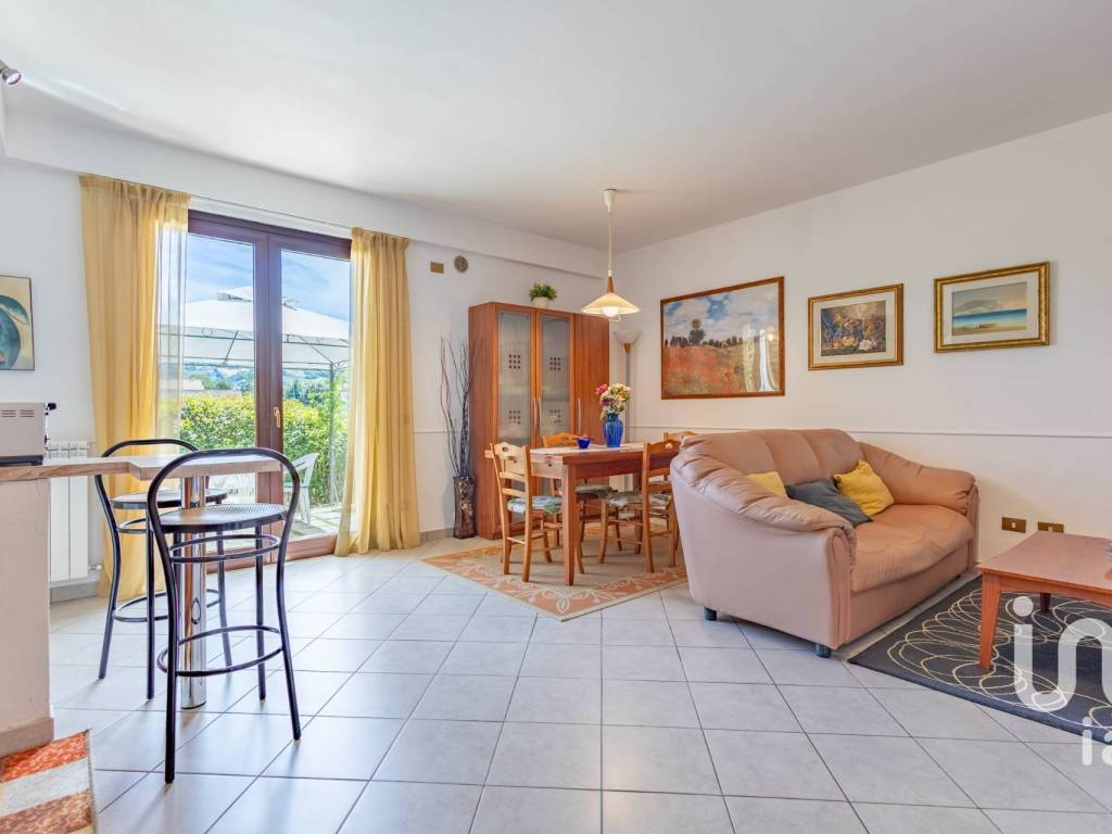 appartamento in vendita a Montelupone