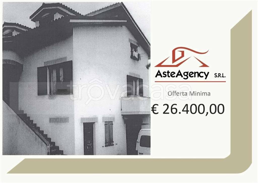 casa indipendente in vendita a Montelupone