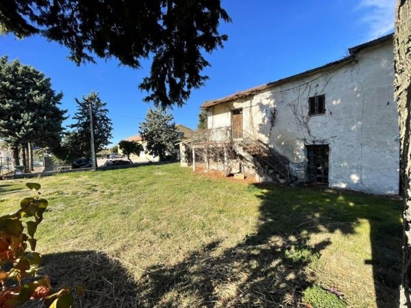 casa indipendente in vendita a Montelupone