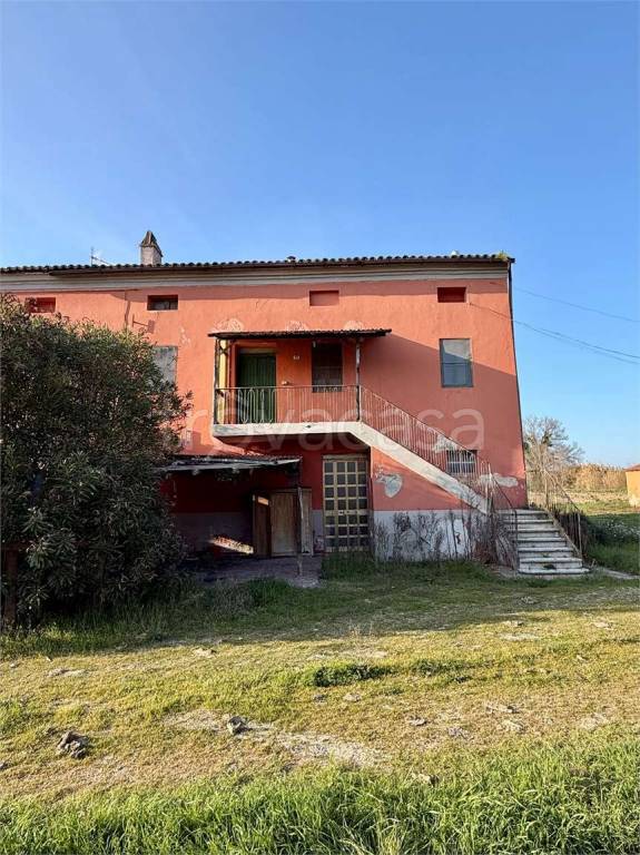 casa indipendente in vendita a Montelupone in zona San Firmano