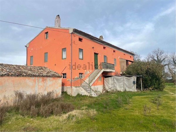 casa indipendente in vendita a Montelupone in zona San Firmano