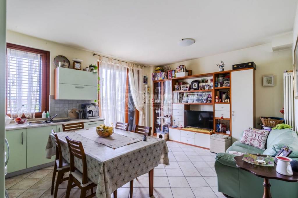 appartamento in vendita a Monte San Giusto in zona Villa San Filippo