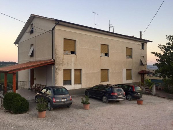 casa indipendente in vendita a Monte San Giusto