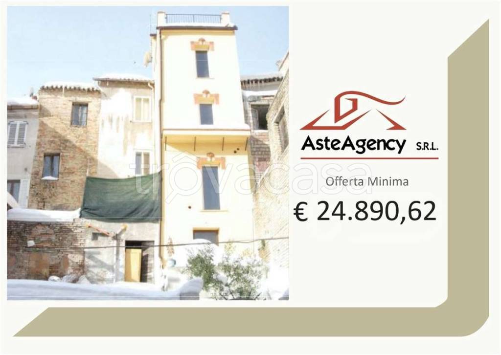 casa indipendente in vendita a Monte San Giusto