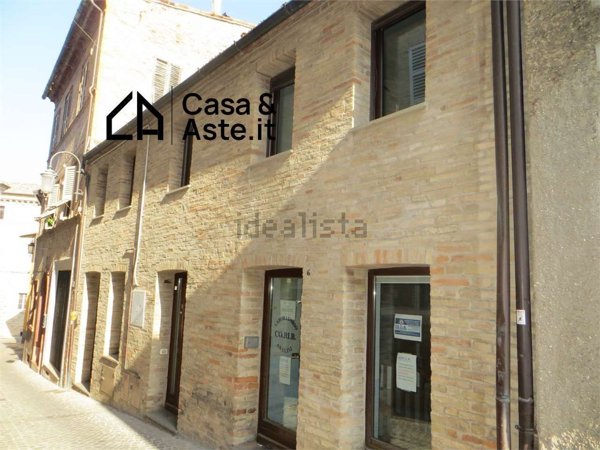 ufficio in vendita a Monte San Giusto