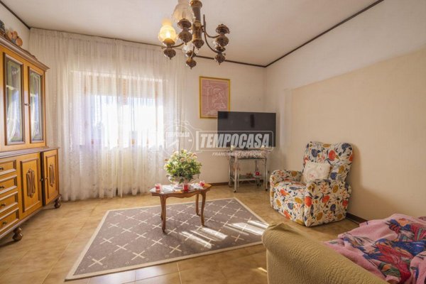 appartamento in vendita a Monte San Giusto in zona Villa San Filippo