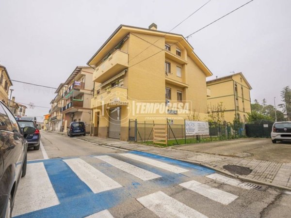 casa indipendente in vendita a Monte San Giusto in zona Villa San Filippo