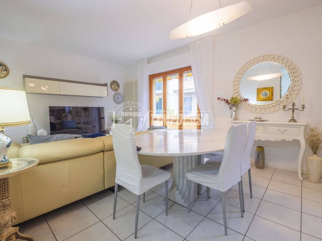 appartamento in vendita a Monte San Giusto in zona Villa San Filippo