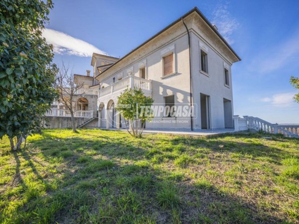 villa in vendita a Monte San Giusto