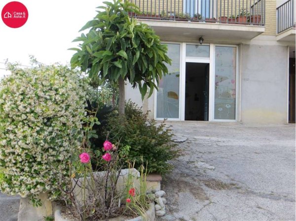casa indipendente in vendita a Monte San Giusto