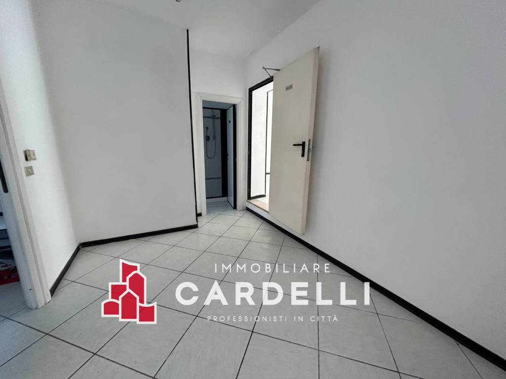 appartamento in vendita a Morrovalle in zona Trodica