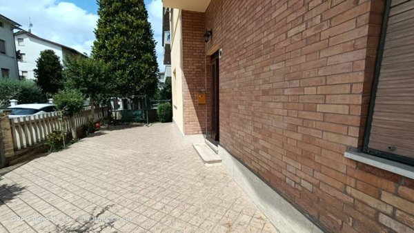 appartamento in vendita a Morrovalle in zona Trodica