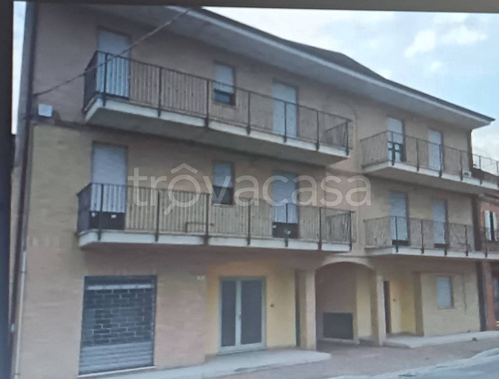 appartamento in vendita a Morrovalle in zona Trodica
