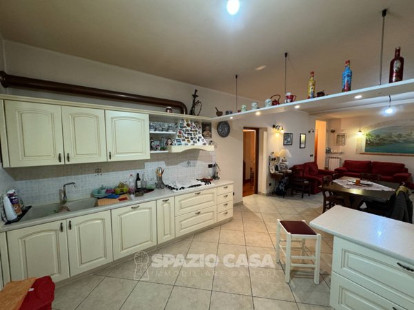 appartamento in vendita a Morrovalle in zona Trodica