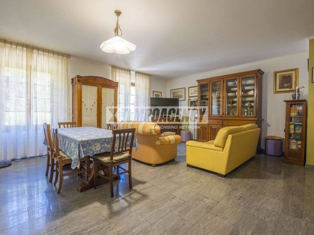 appartamento in vendita a Morrovalle in zona Stazione