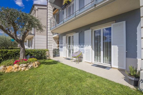 appartamento in vendita a Morrovalle in zona Trodica