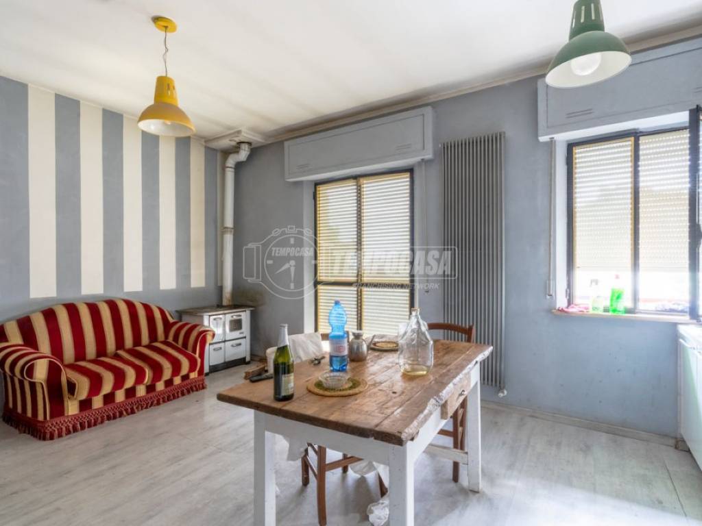 casa indipendente in vendita a Morrovalle