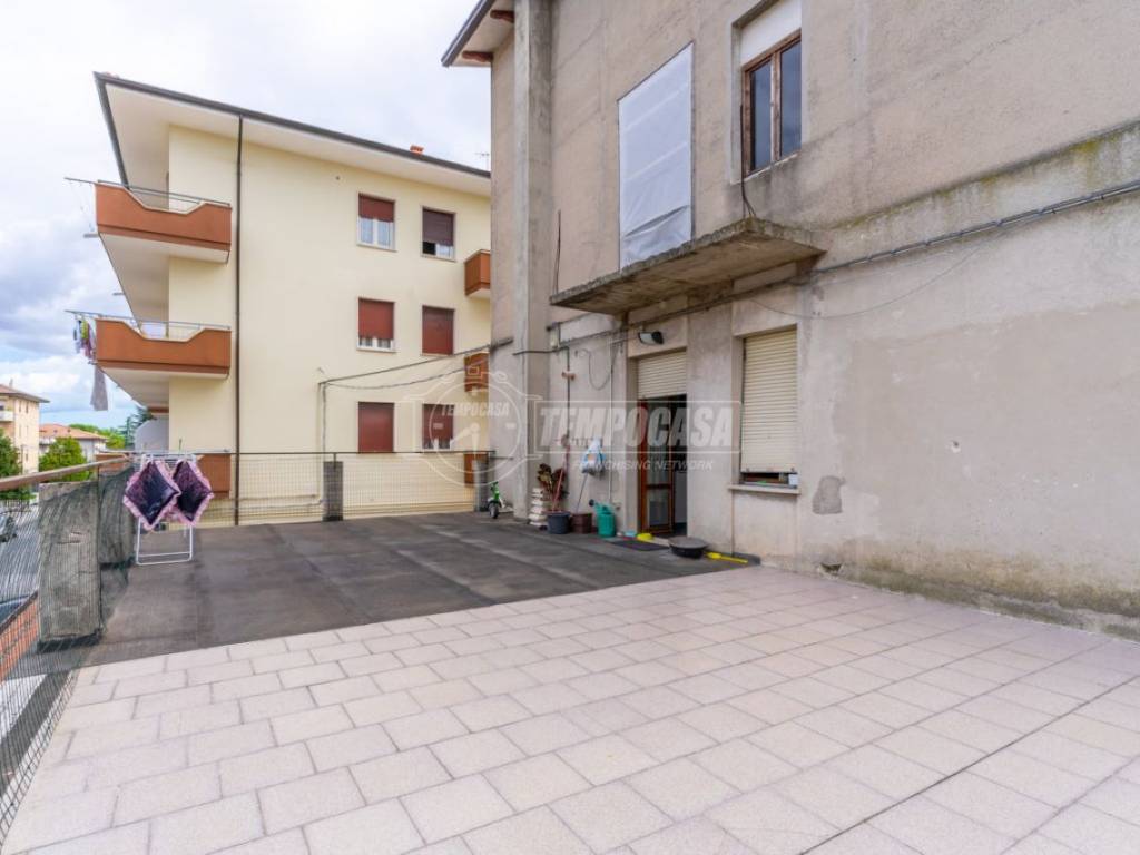 casa indipendente in vendita a Morrovalle in zona Trodica