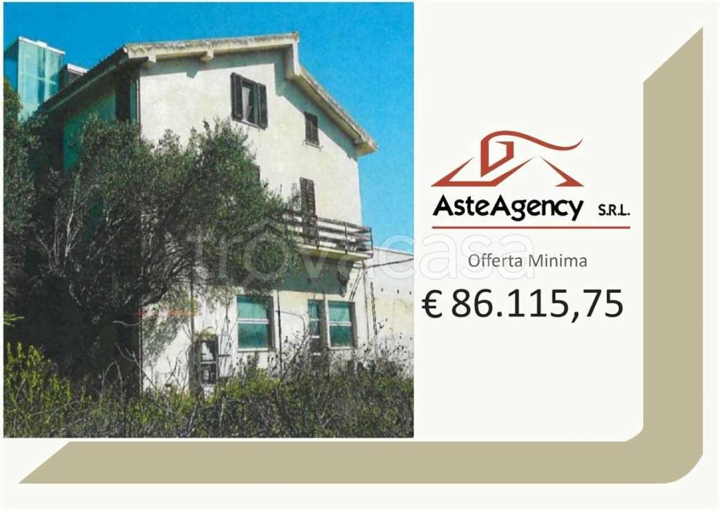 appartamento in vendita a Morrovalle in zona Santa Lucia