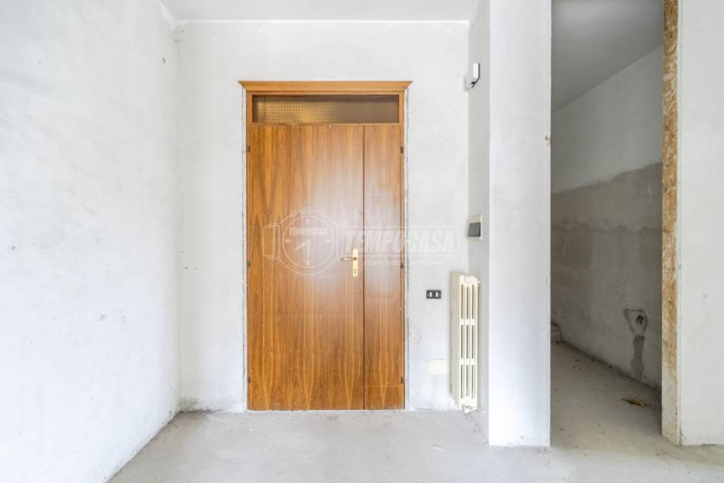 appartamento in vendita a Morrovalle in zona Trodica