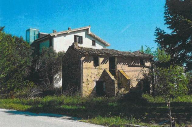 terreno edificabile in vendita a Morrovalle in zona Santa Lucia