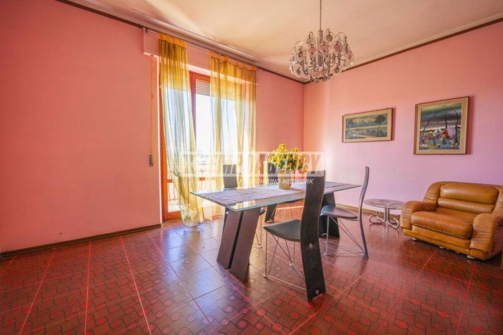 appartamento in vendita a Morrovalle in zona Trodica
