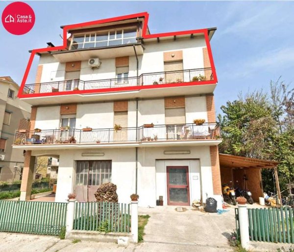 appartamento in vendita a Morrovalle in zona Trodica