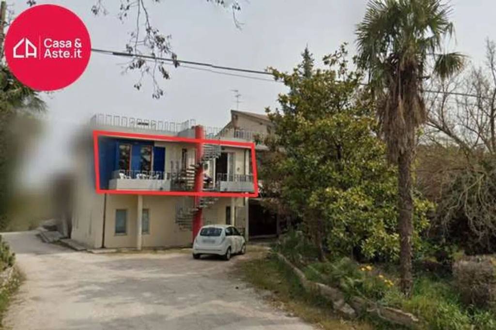 appartamento in vendita a Morrovalle in zona Santa Lucia