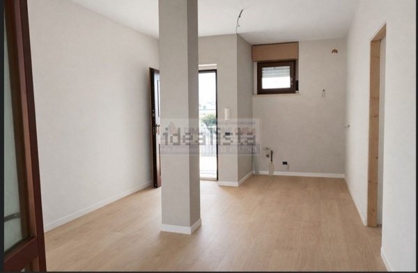 appartamento in vendita a Morrovalle in zona Trodica