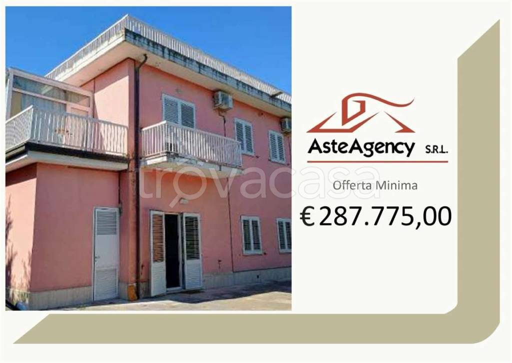 casa indipendente in vendita a Morrovalle