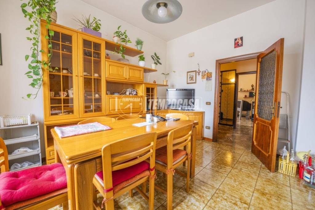 appartamento in vendita a Morrovalle in zona Trodica