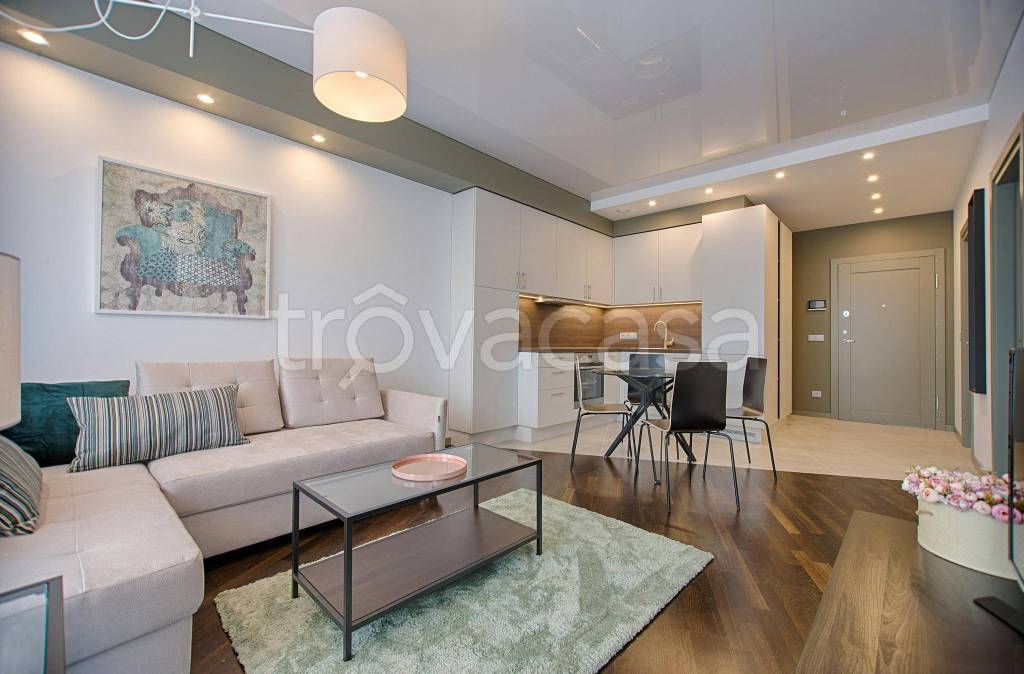 appartamento in vendita a Morrovalle in zona Santa Lucia