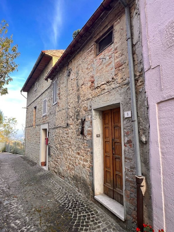 appartamento in vendita a Penna San Giovanni
