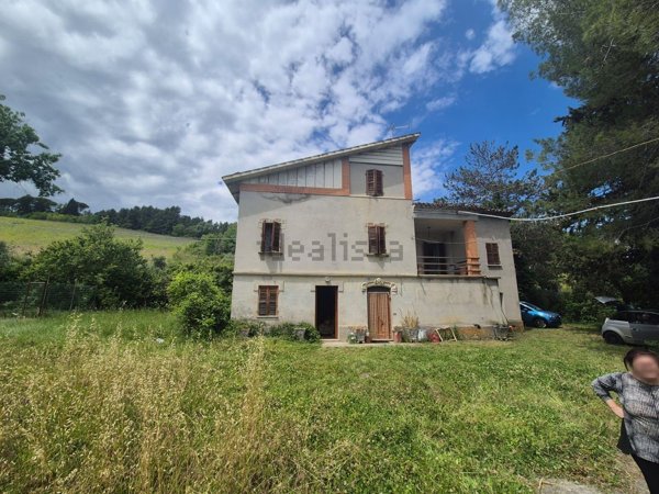 appartamento in vendita a Penna San Giovanni