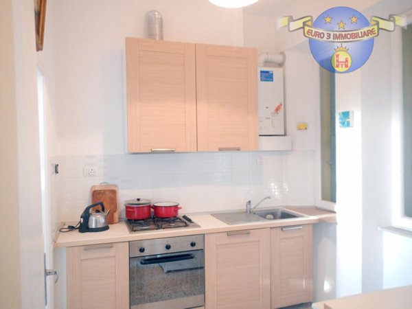 casa indipendente in vendita a Penna San Giovanni