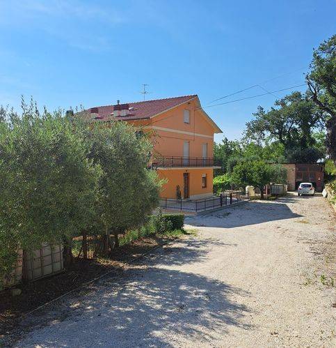 appartamento in vendita a Petriolo
