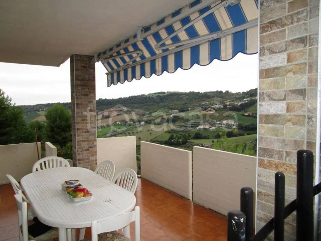 casa indipendente in vendita a Petriolo