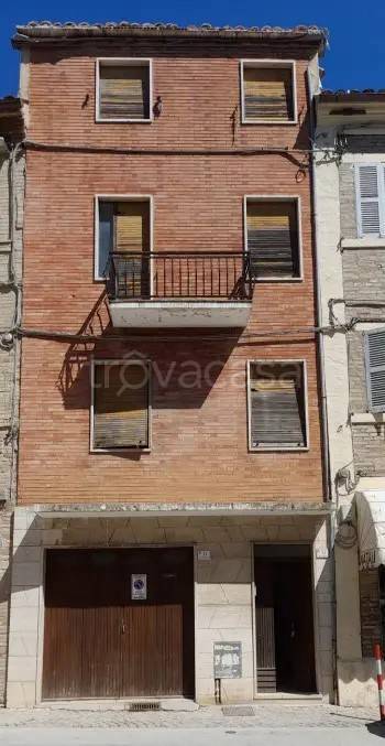 casa indipendente in vendita a Petriolo