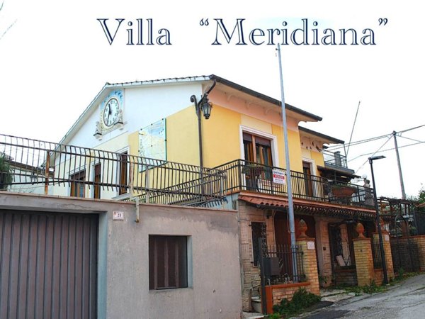 casa indipendente in vendita a Petriolo