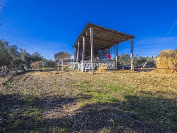 casa indipendente in vendita a Petriolo